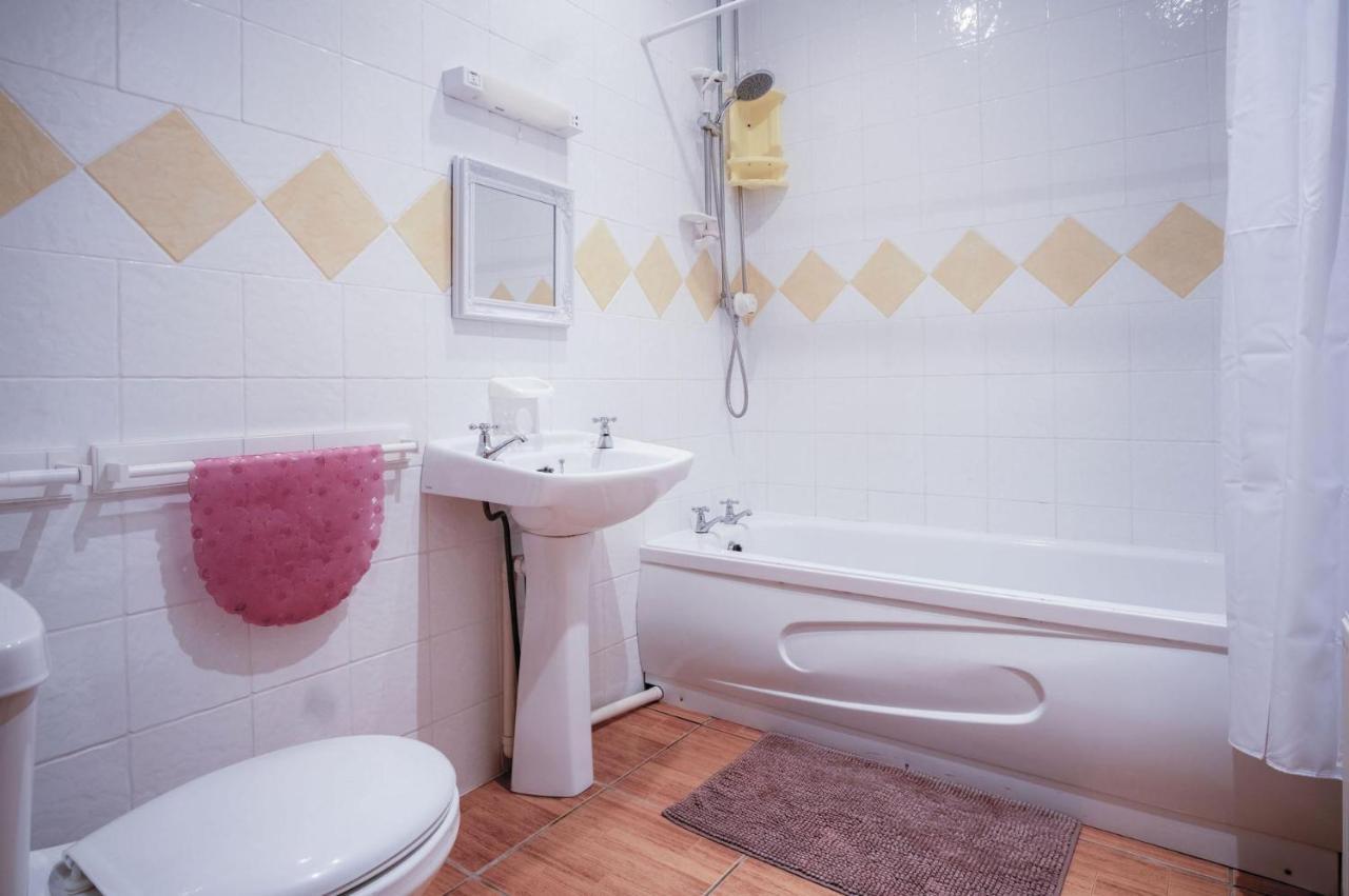 Rose Cottage - 3 Bed Cottage - New Hedges - Tenby 외부 사진